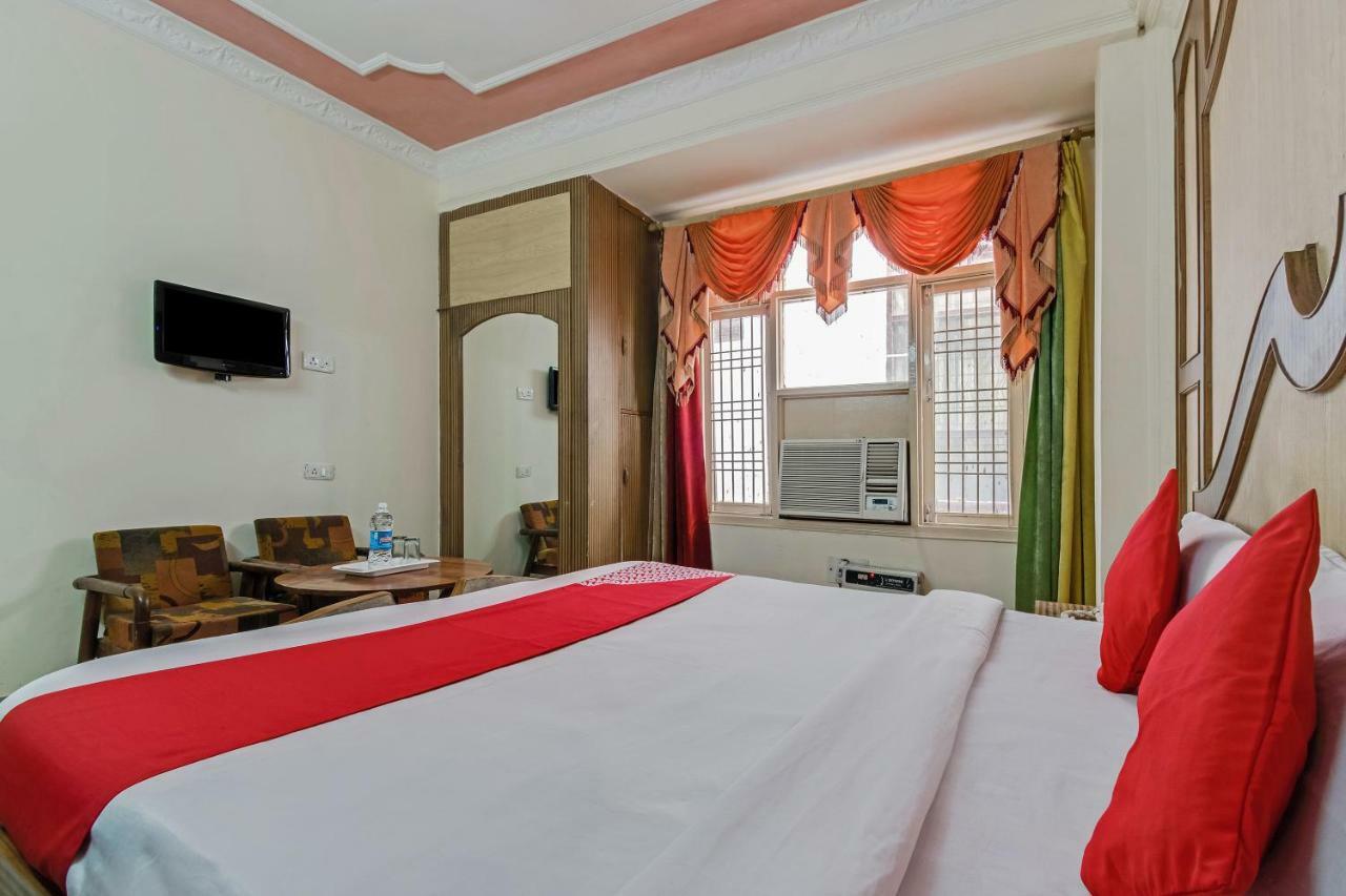 โอโย 24888 โฮเต็ล ศม พาเลซ Hotel คาตรา ภายนอก รูปภาพ